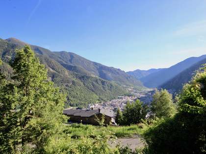 Parcela de 474m² en venta en Escaldes, Andorra