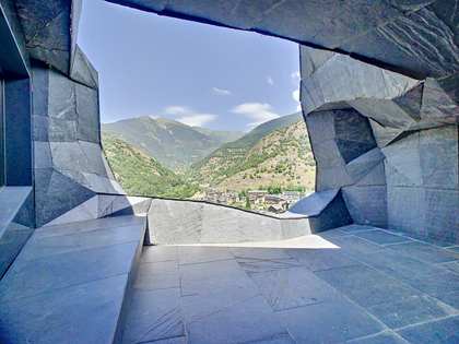 Piso de 485m² con 81m² terraza en venta en Ordino, Andorra