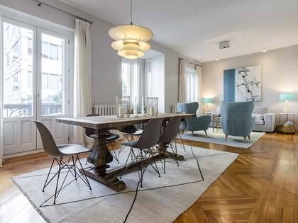 Appartement van 250m&sup2; te koop in Castellana, Madrid