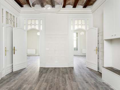 Appartamento di 130m&sup2; in affitto a El Born, Barcellona