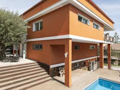 641m² hus/villa till salu i Montemar, Barcelona