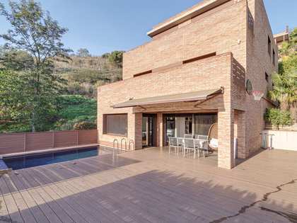 huis / villa van 555m² te koop met 149m² Tuin in Sarrià