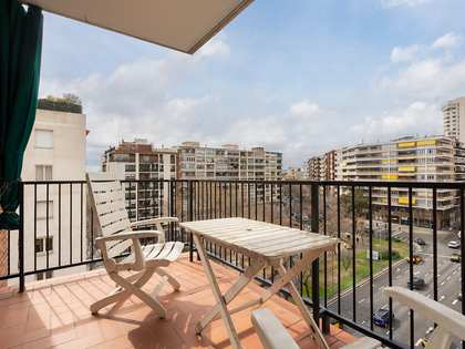 150m² apartment with 8m² terrace for sale in Turó Park