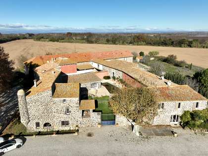 Cave à vin de 1,010m² a vendre à South France, France