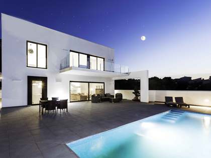 Terreno de 214m&sup2; with 40m&sup2; terra&ccedil;o &agrave; venda em D&eacute;nia