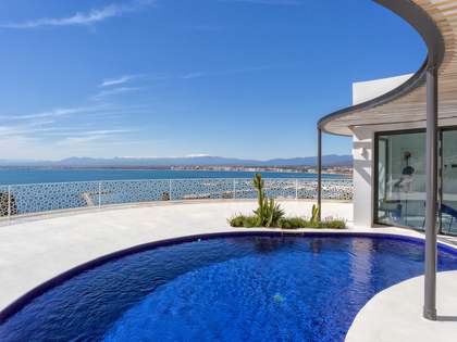 372m² house / villa for sale in Roses, Costa Brava