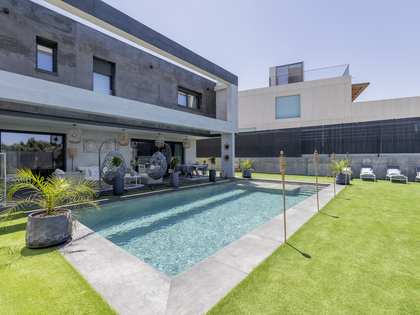 Casa / villa de 428m² en venta en Majadahonda, Madrid
