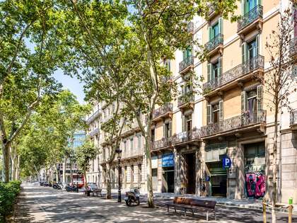 Pis de 133m&sup2; en venda a Eixample Dret, Barcelona