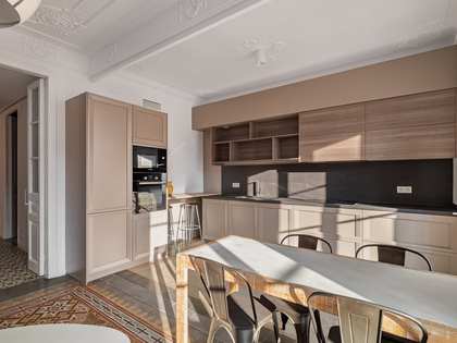 87m² apartment for sale in Eixample Left, Barcelona