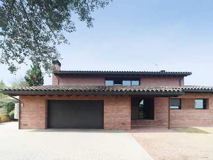 380m² house / villa for sale in Valldoreix, Barcelona