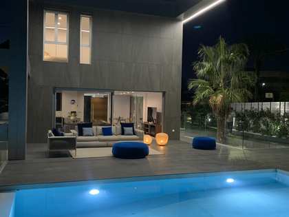 Casa / villa de 668m² en venta en Playa San Juan, Alicante