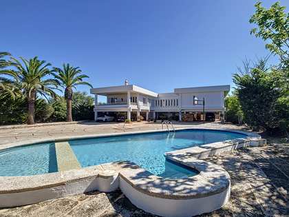 Casa / vil·la de 579m² en venda a Ciutadella, Menorca