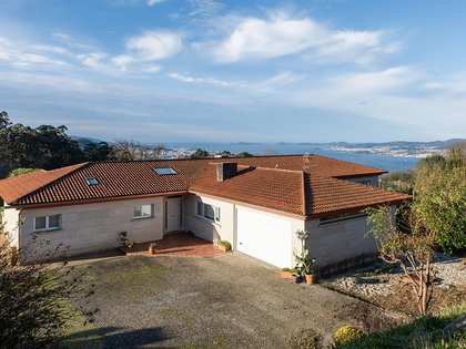 352m² haus / villa zum Verkauf in Vigo, Galicia