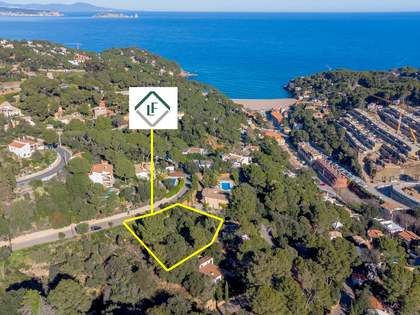 976m² urban plot for sale in Begur on the Costa Brava