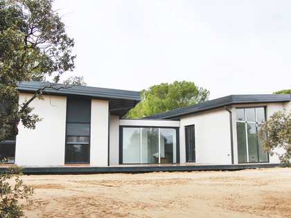 huis / villa van 180m² te koop met 2,320m² Tuin in Las Rozas