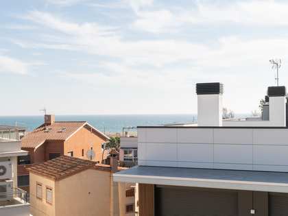 192m² penthouse with 72m² terrace for sale in La Pineda