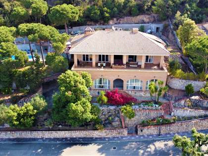 maison / villa de 640m² a vendre à Santa Cristina