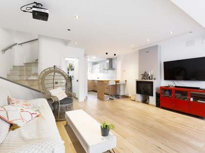 Casa / vil·la de 165m² en venda a La Pineda, Barcelona