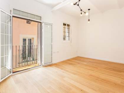 Квартира 65m&sup2; на продажу в Борн, Провинция Барселона