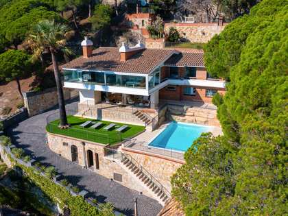 Casa / villa de 572m² en venta en Cabrils, Barcelona