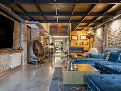 192m² loft with 36m² terrace for sale in Eixample Left