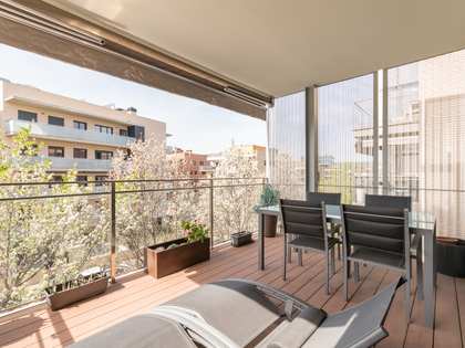 110m² apartment with 15m² terrace for sale in Sant Cugat
