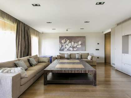 182m² apartment with 12m² terrace for sale in Pedralbes
