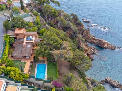 Villa van 470m² te koop in Blanes, Costa Brava
