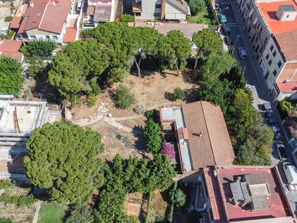 Perceel van 1,500m² te koop in Sant Just, Barcelona