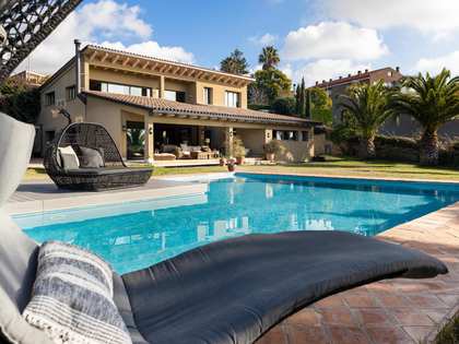 maison / villa de 700m² a vendre à Tiana, Barcelona