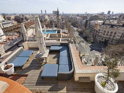 269m² penthouse with 328m² terrace for sale in Eixample Right