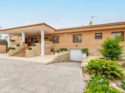 Casa / vil·la de 278m² en venda a San Juan, Alicante