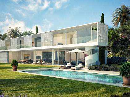 753m² haus / villa mit 353m² terrasse zum Verkauf in Estepona town