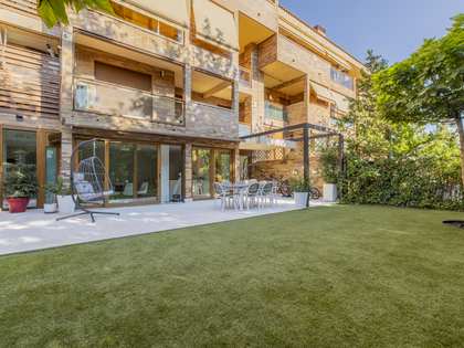 273m² apartment with 135m² garden for sale in Pozuelo