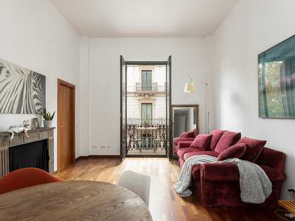 Квартира 75m², 13m² террасa на продажу в Борн, Барселона
