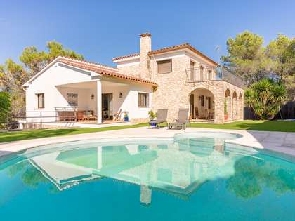 Casa / villa de 397m² en venta en Olivella, Barcelona