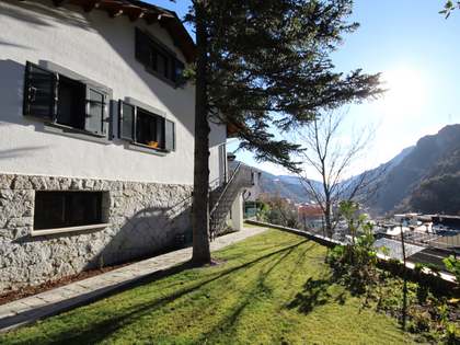 Casa / Vila de 174m&sup2; &agrave; venda em St Juli&agrave; de L&ograve;ria, Andorra