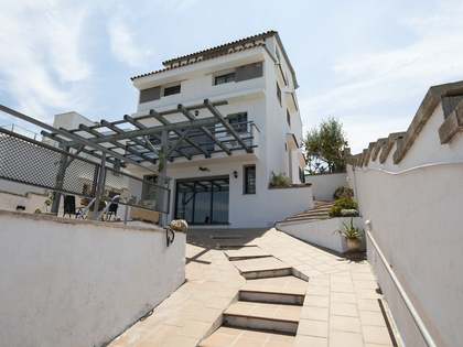 Casa de 350m² en venta en Els Cards, Sitges