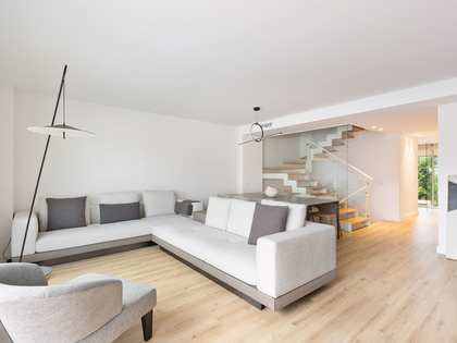 Casa / vil·la de 265m² en lloguer a Gavà Mar, Barcelona