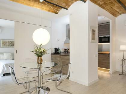 100m² lägenhet till uthyrning i Eixample Höger, Barcelona