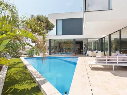 Casa / villa de 407m² en venta en Montemar, Barcelona