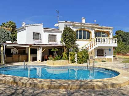 Huis / villa van 292m² te koop in Jávea, Costa Blanca