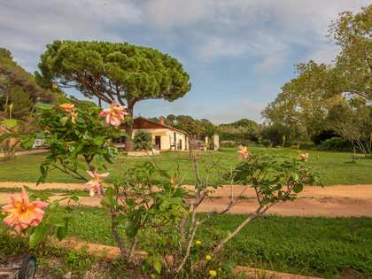 Huis / villa van 500m² te koop in Sant Feliu, Costa Brava