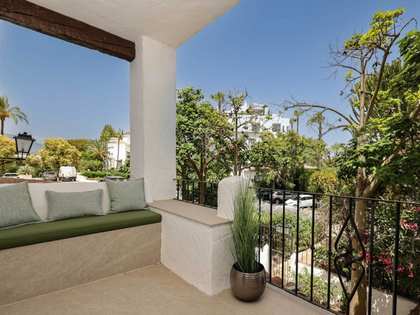 127m² apartment with 36m² terrace for sale in Puerto Banús