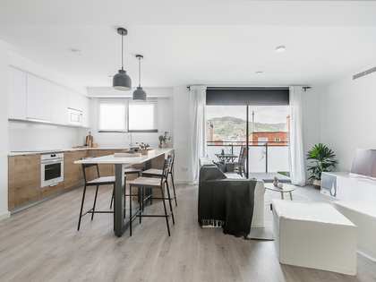 Appartamento di 111m² con 20m² terrazza in vendita a Gràcia