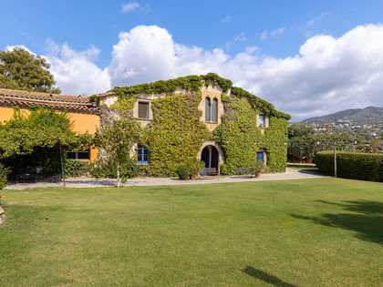 969m² country house for sale in Cabrils, Barcelona