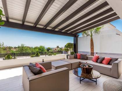 Casa / Vil&middot;la de 381m&sup2; en venda a Golden Mile, Costa del Sol