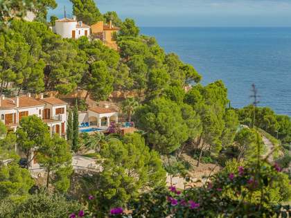 Casa / Vila de 220m&sup2; &agrave; venda em Sa Riera / Sa Tuna