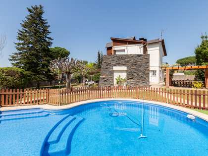 Villa van 457m² te koop in Mirasol, Barcelona