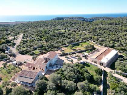 Casa di campagna di 929m² in vendita a Alaior, Menorca